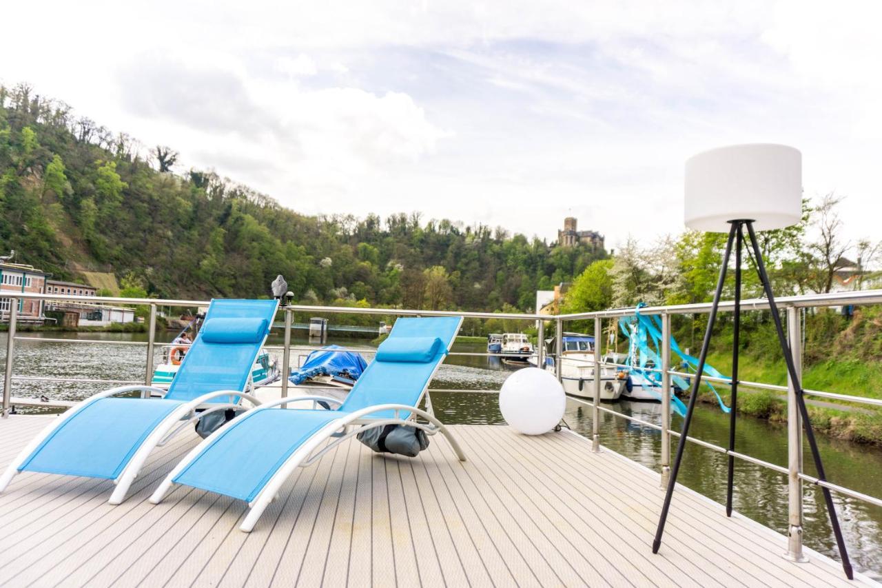 Hausboot Schleuseninsel * Lahnstein
