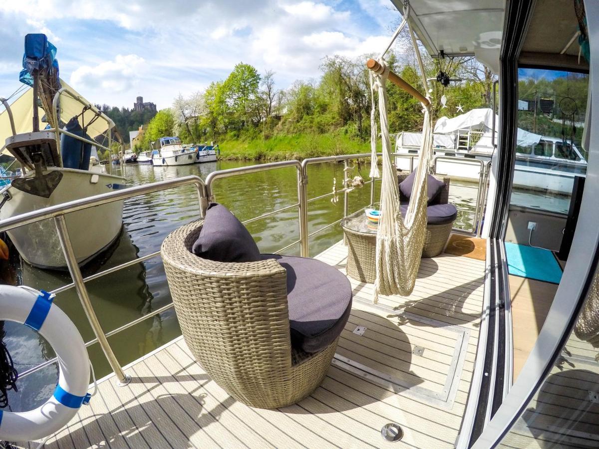 Botel Hausboot Schleuseninsel