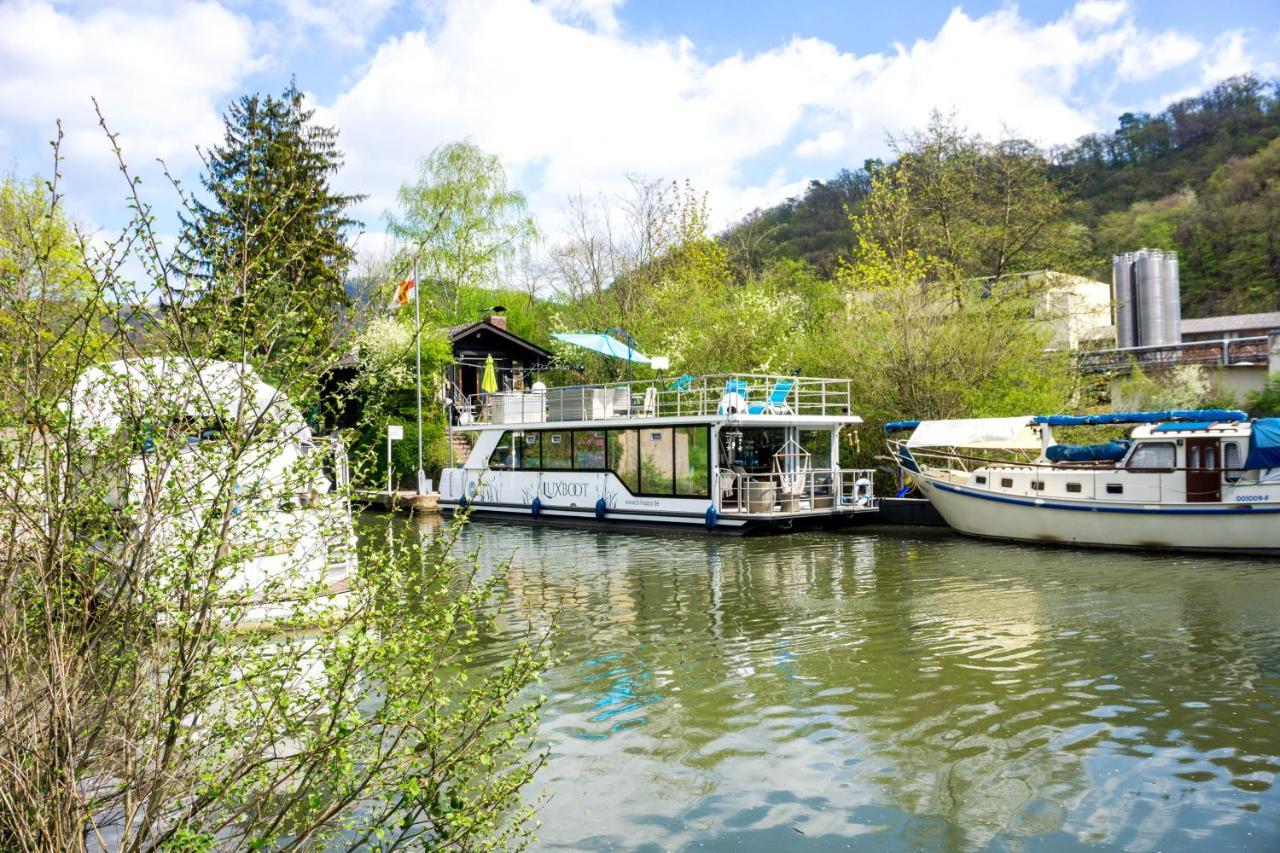 Hausboot Schleuseninsel Botel Lahnstein